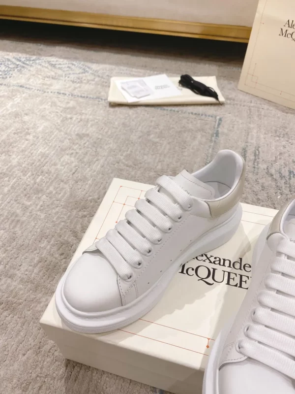 Alexander MCQueen shoes - rep shoes