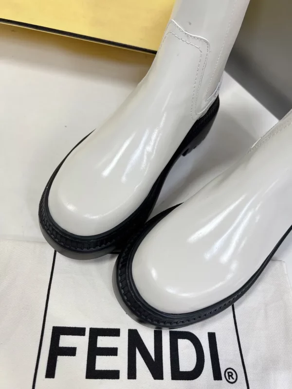 Fendi shoes - Replica shoes