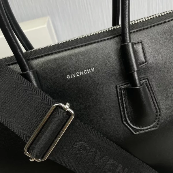 Givenchy bag - replica bags