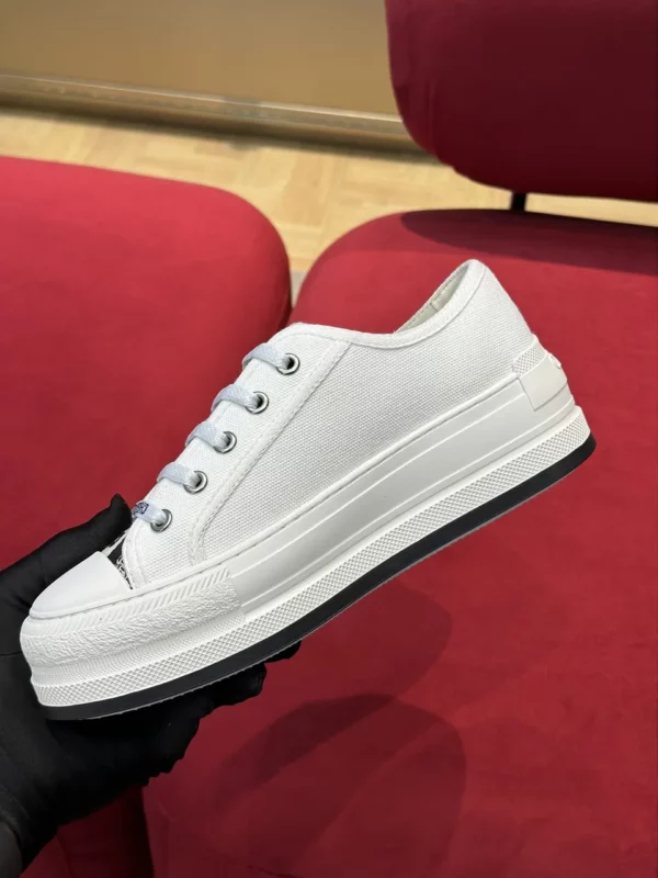 Dior shoes - Reps shoes