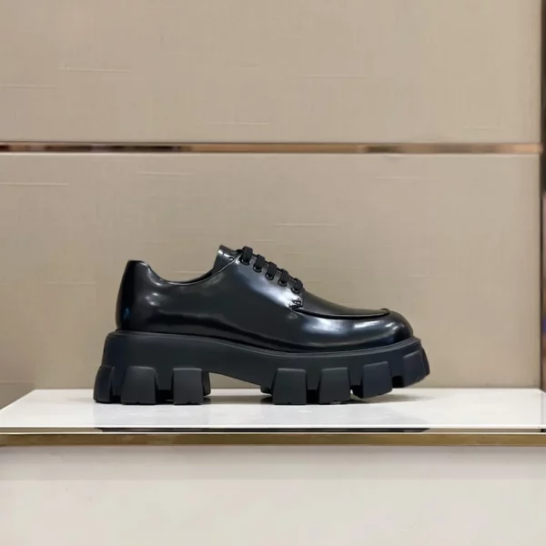 Prada shoes - Replica shoes