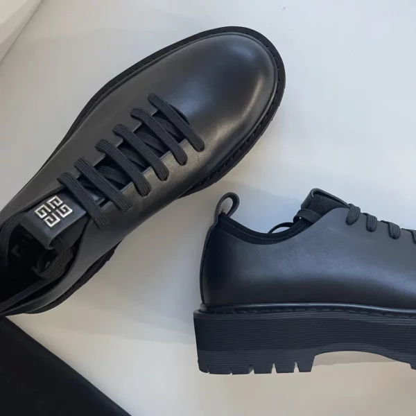 Givenchy shoes - Replica shoes