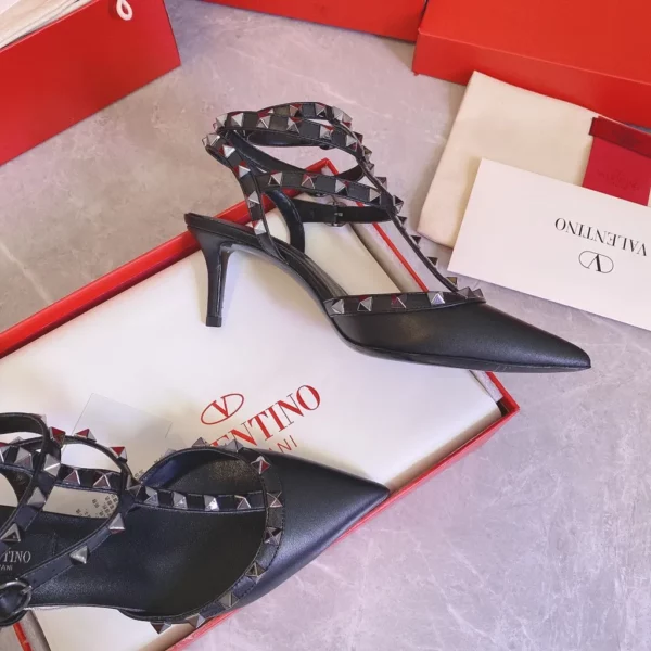 Valentino shoes - rep shoes