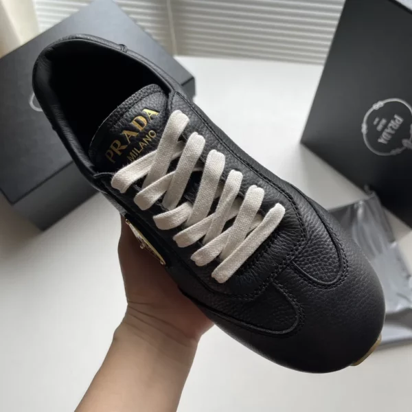 Prada shoes - Replica shoes