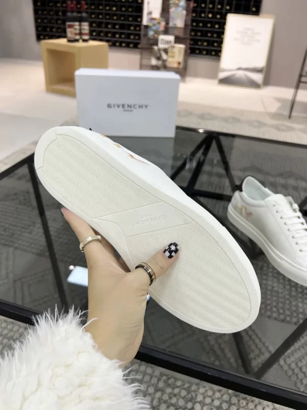 Givenchy shoes - Replica shoes