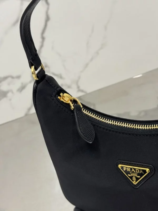 Prada bag - rep bags