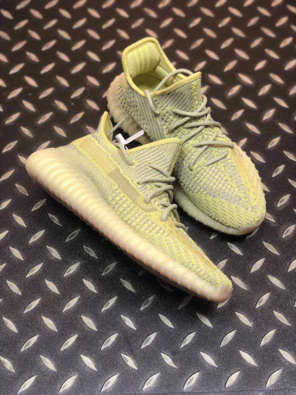 Yeezy shoes - Replica shoes