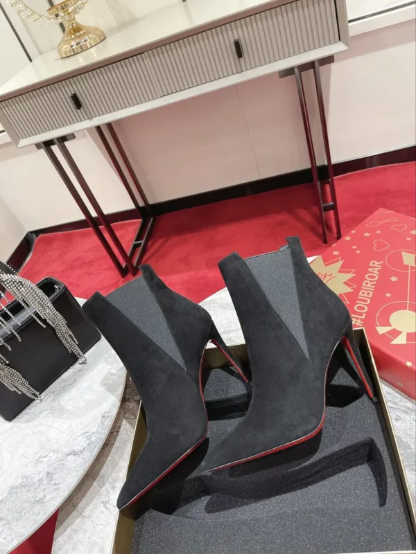 Christian Louboutin shoes - rep shoes