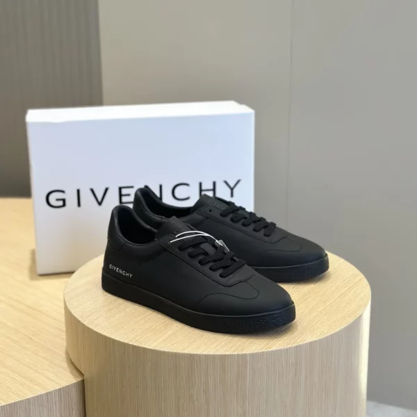 Givenchy shoes - Reps shoes