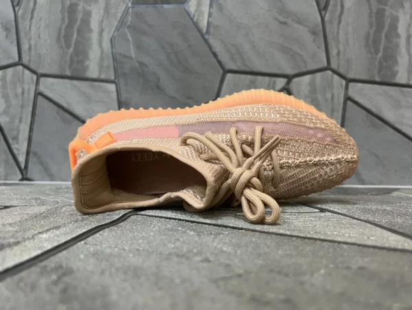 Yeezy shoes - rep shoes