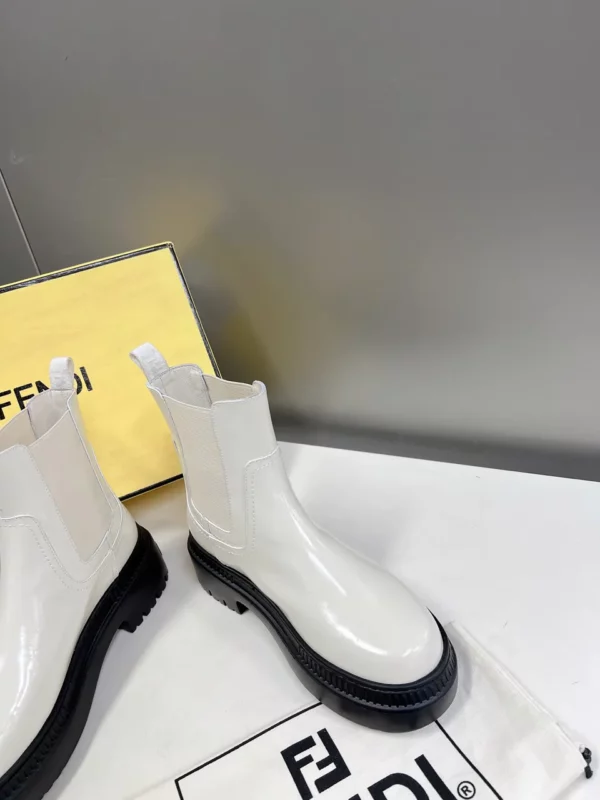 Fendi shoes - Replica shoes