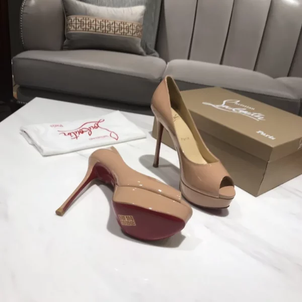 Christian Louboutin shoes - Replica shoes