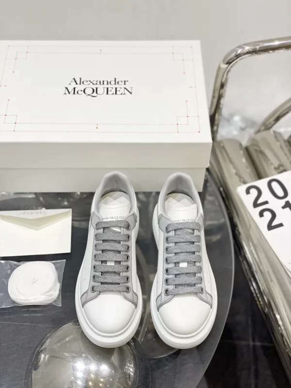 Alexander MCQueen shoes - Reps shoes