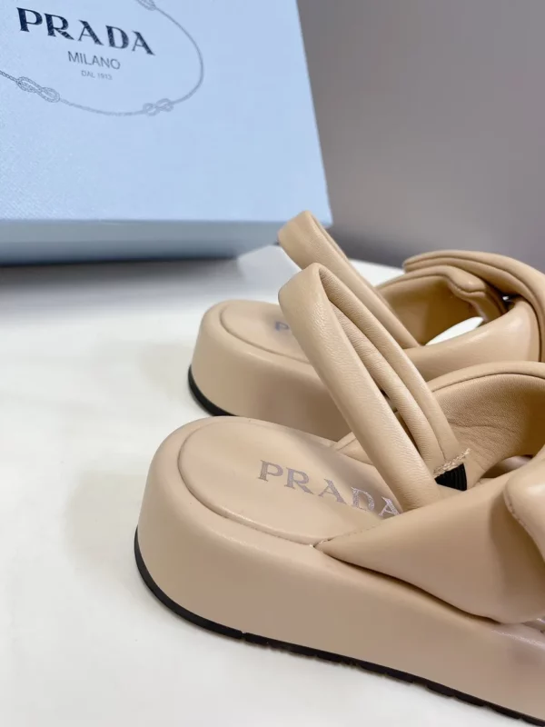 Prada shoes - Replica shoes