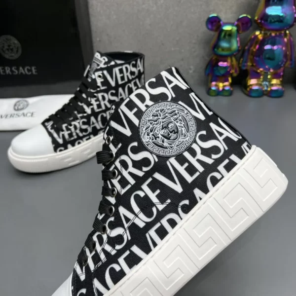 Versace shoes - Replica shoes