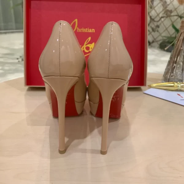 Christian Louboutin shoes - Replica shoes