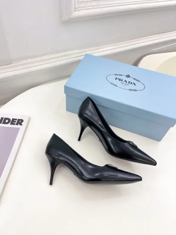 Prada shoes - Replica shoes