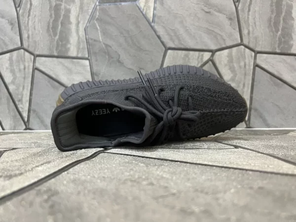 Yeezy shoes - Reps shoes