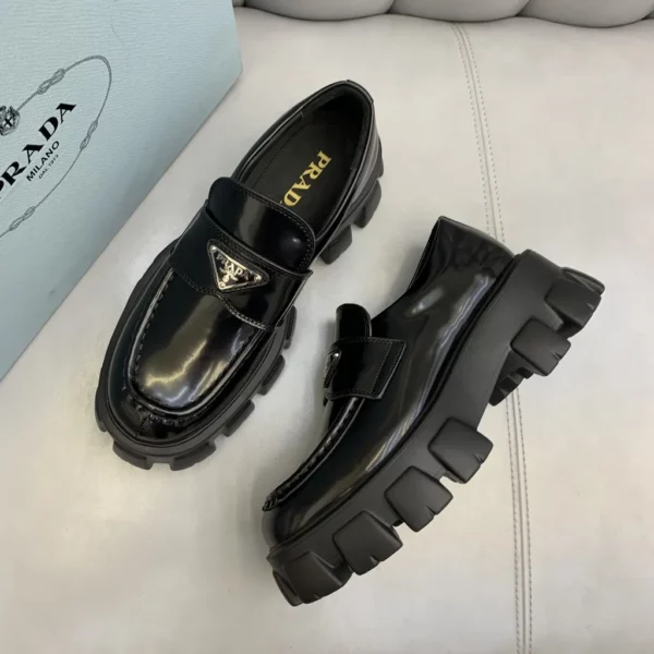 Prada shoes - rep shoes