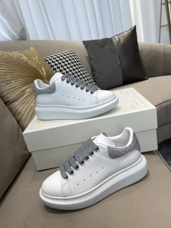 Alexander MCQueen shoes - Reps shoes