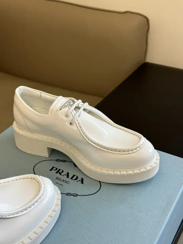 Prada shoes - Replica shoes