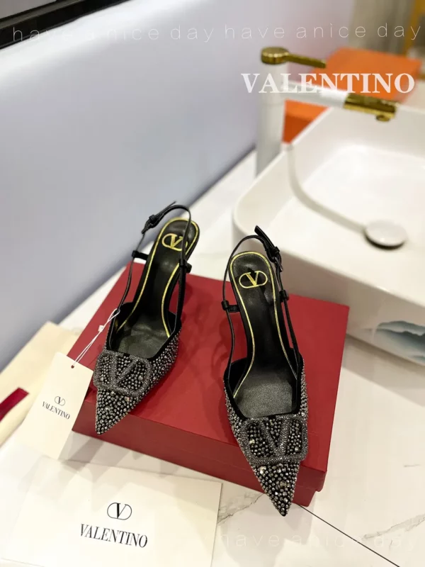 Valentino shoes - Replica shoes