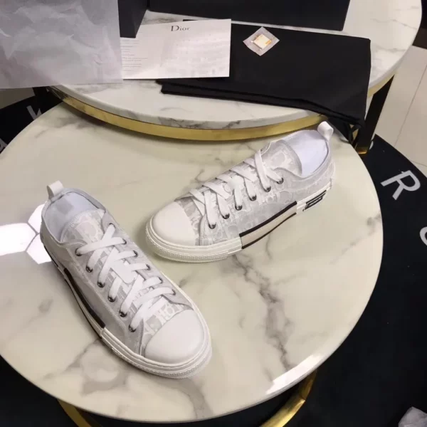 Dior shoes - Reps shoes