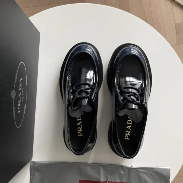 Prada shoes - Replica shoes