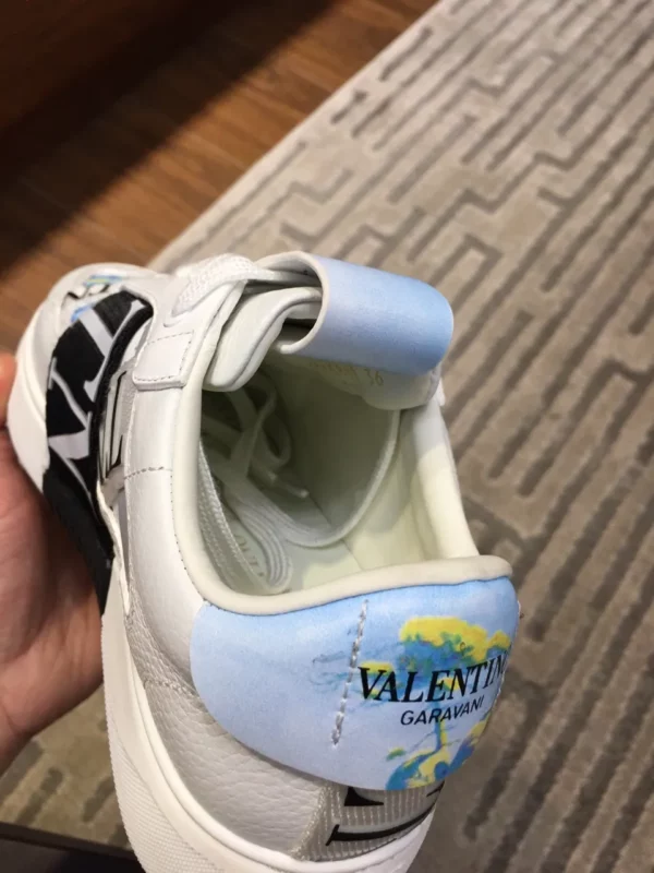 Valentino shoes - Reps shoes