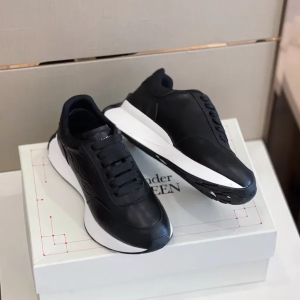 Alexander MCQueen shoes - rep shoes