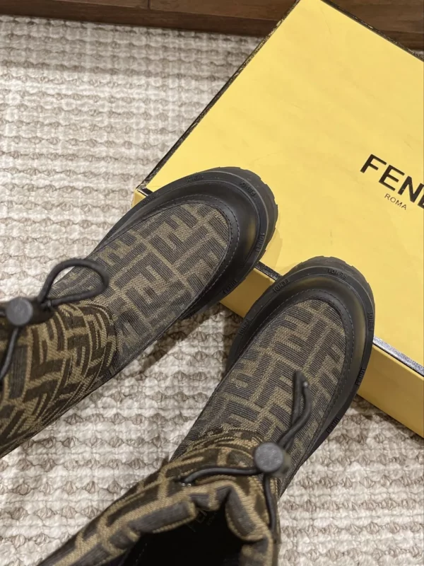 Fendi shoes - Replica shoes