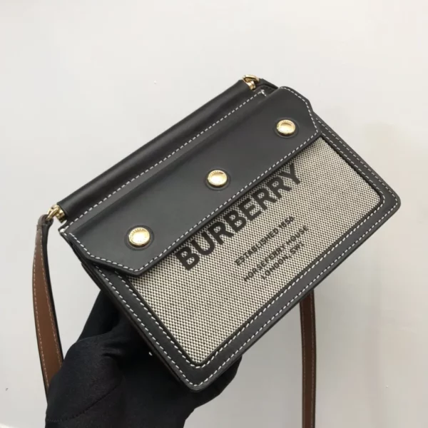 Burberry bag - rep bags