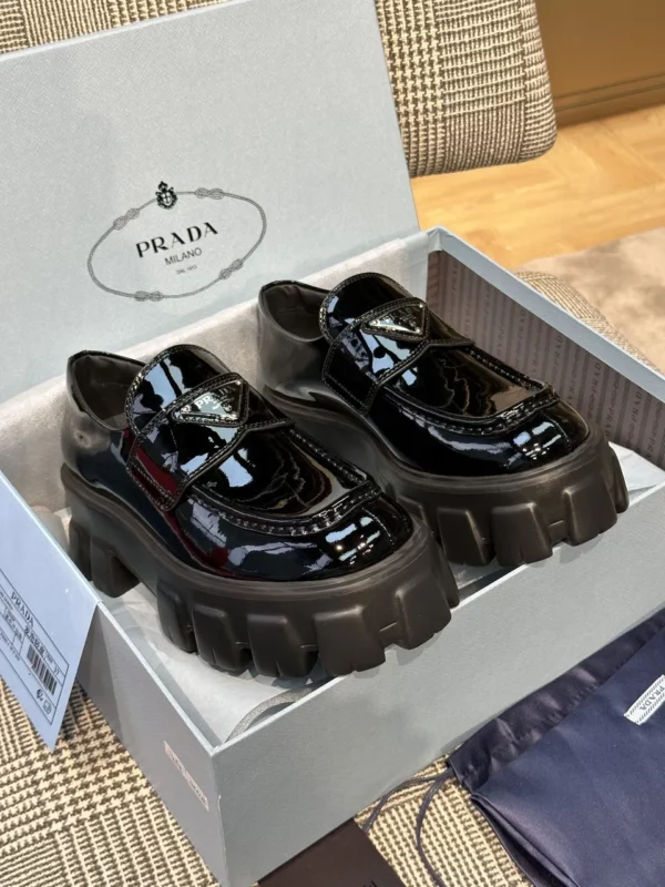 Prada shoes - Reps shoes