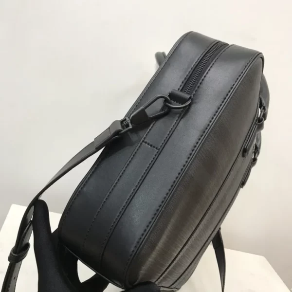 Burberry bag - rep bags