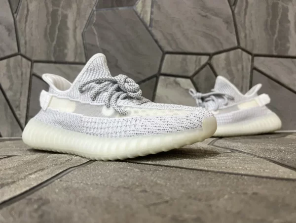 Yeezy shoes - rep shoes