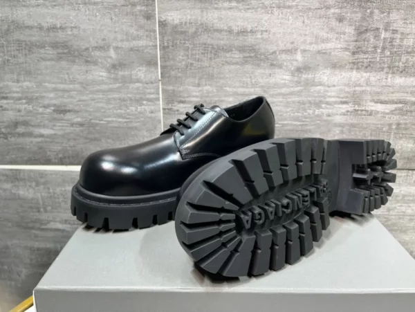 Balenciaga shoes - Replica shoes