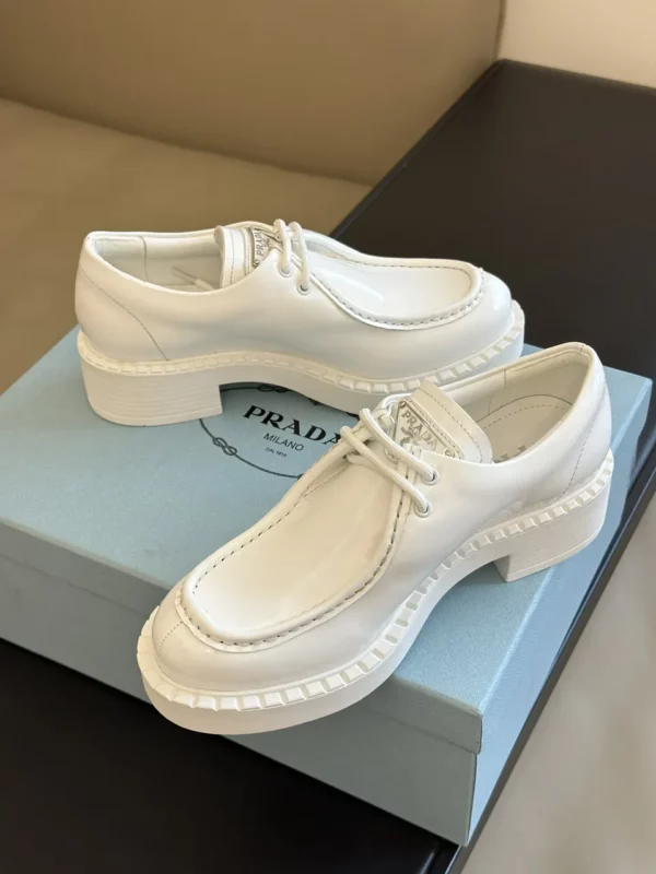 Prada shoes - Replica shoes