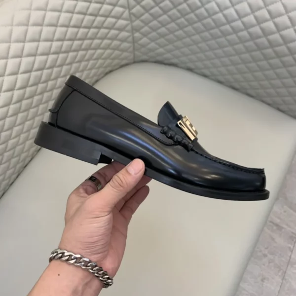 Versace shoes - rep shoes