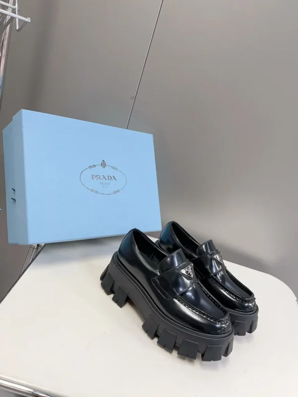 Prada shoes - Replica shoes