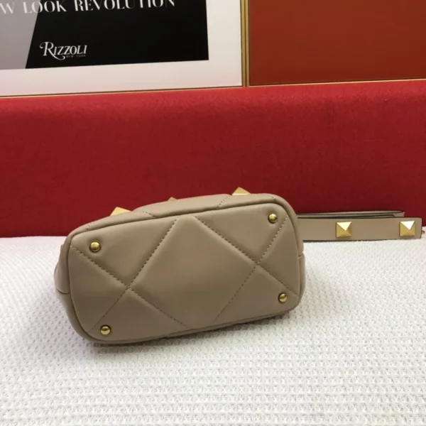 Valentino bag - replica bags