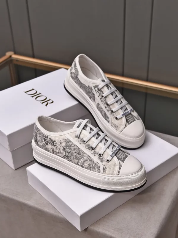 Dior shoes - Reps shoes