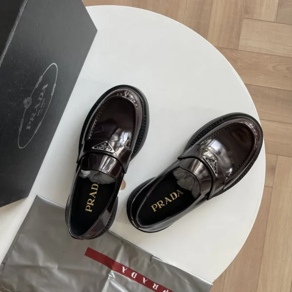 Prada shoes - Replica shoes