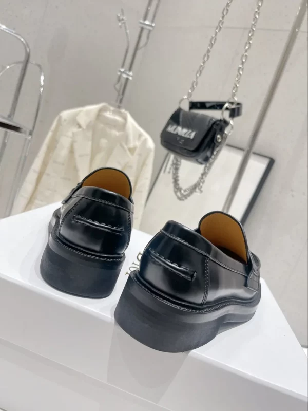 Dior shoes - rep shoes