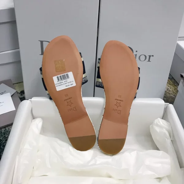 Dior shoes - Reps shoes