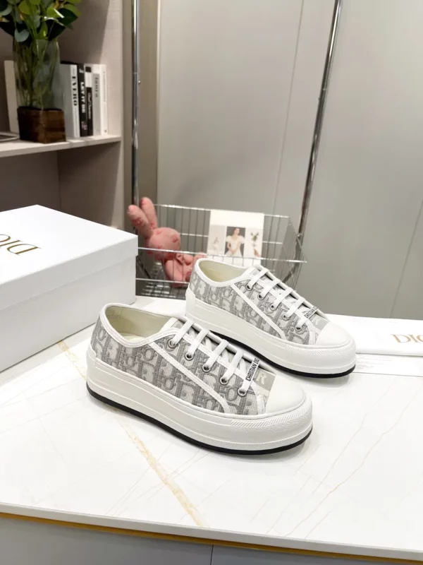 Dior shoes - Reps shoes