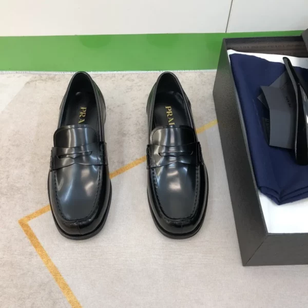 Prada shoes - Replica shoes