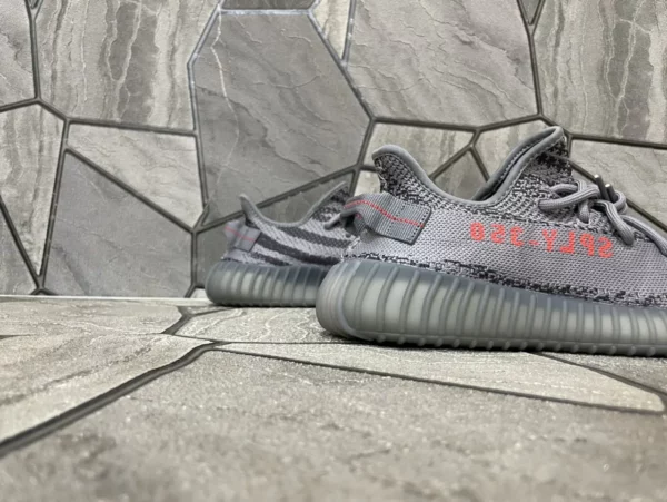 Yeezy shoes - Replica shoes