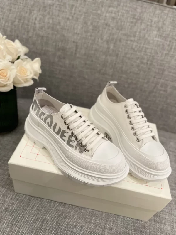 Alexander MCQueen shoes - Reps shoes