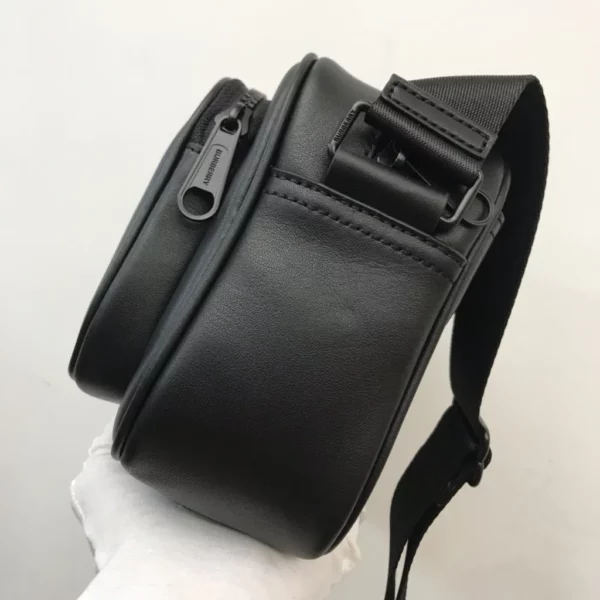 Burberry bag - rep bags