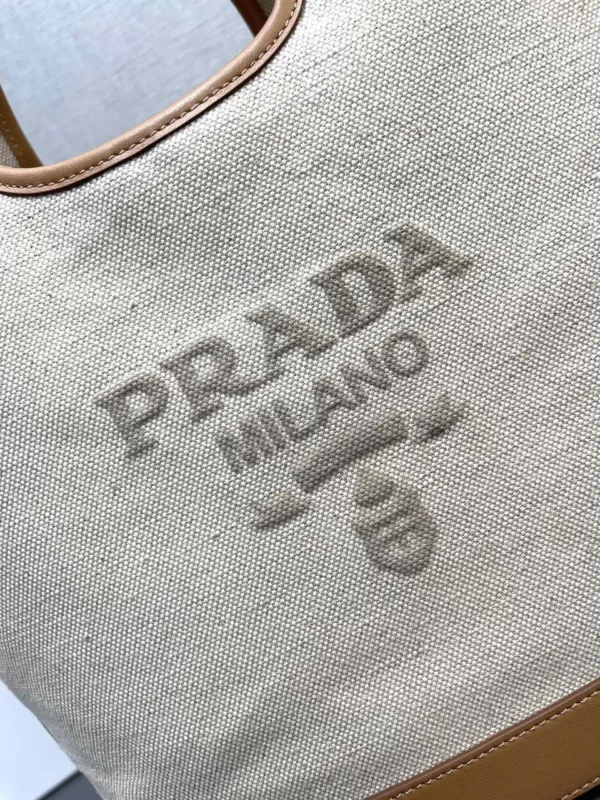 Prada bag - rep bags